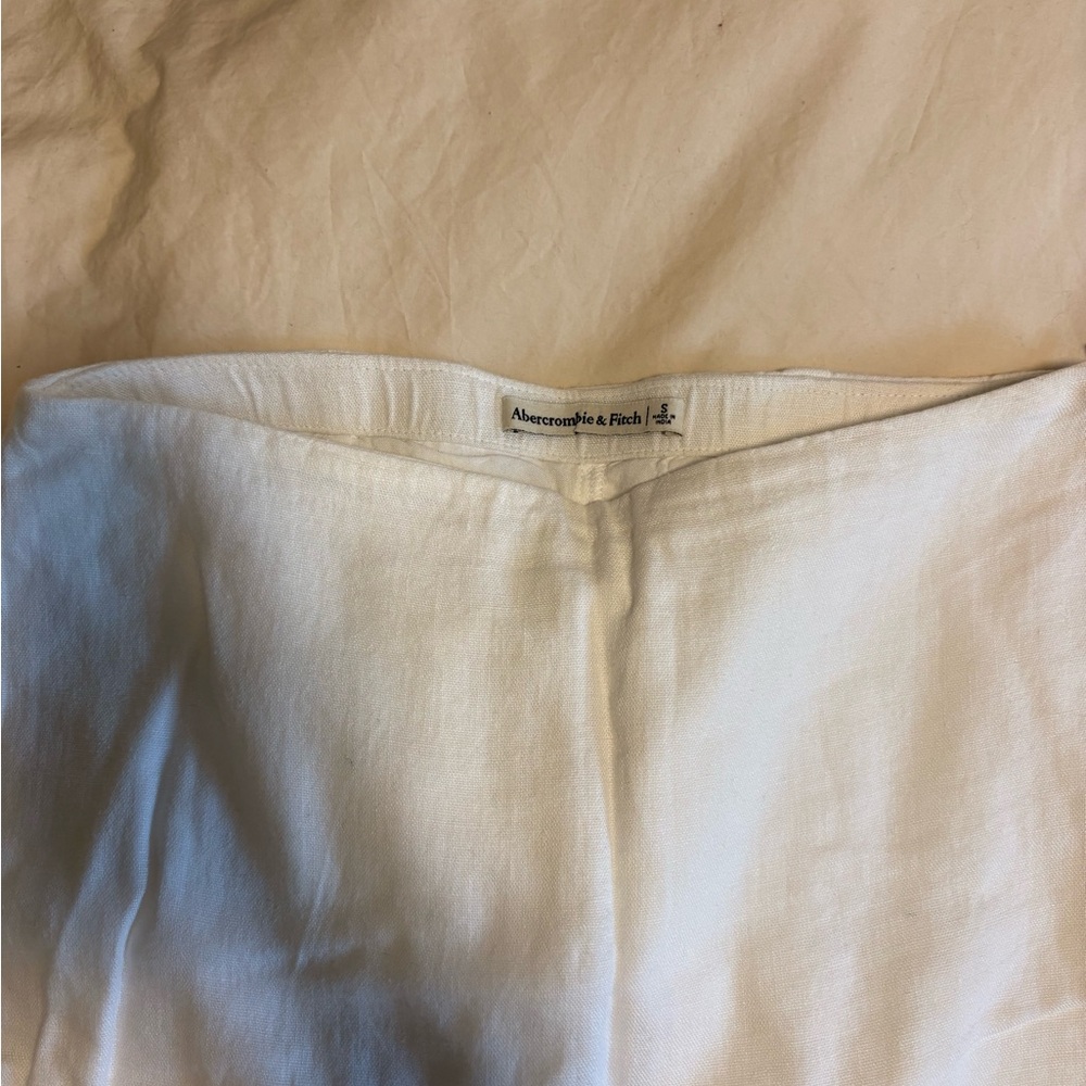 Abercrombie & Fitch White Linen Mini Skirt